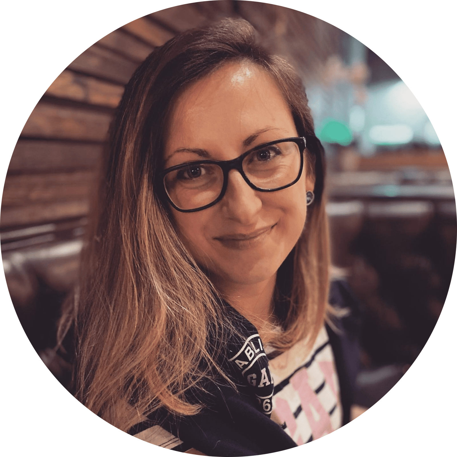 Steffi Thomas circle